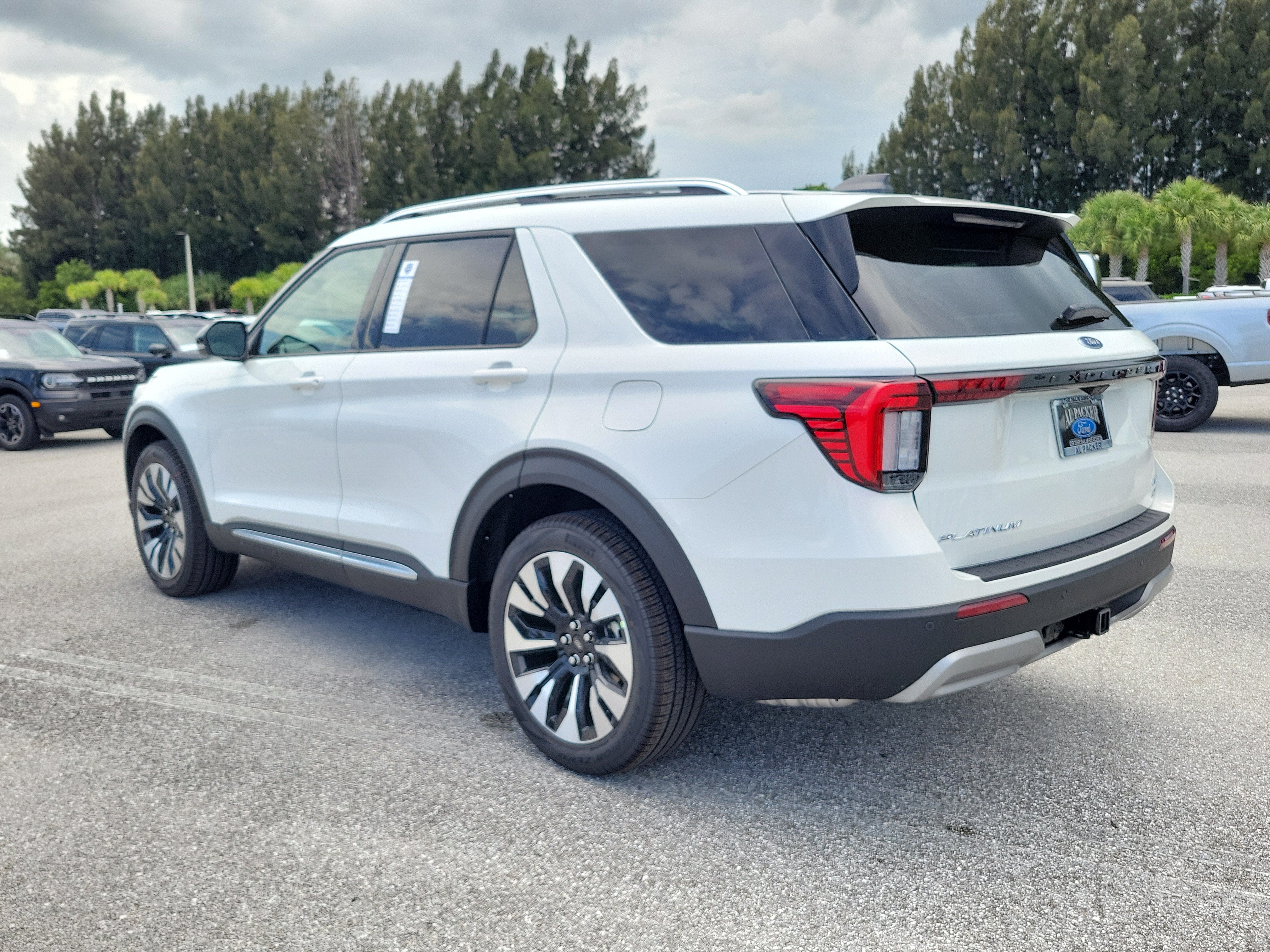 2026 Ford Explorer — detail view
