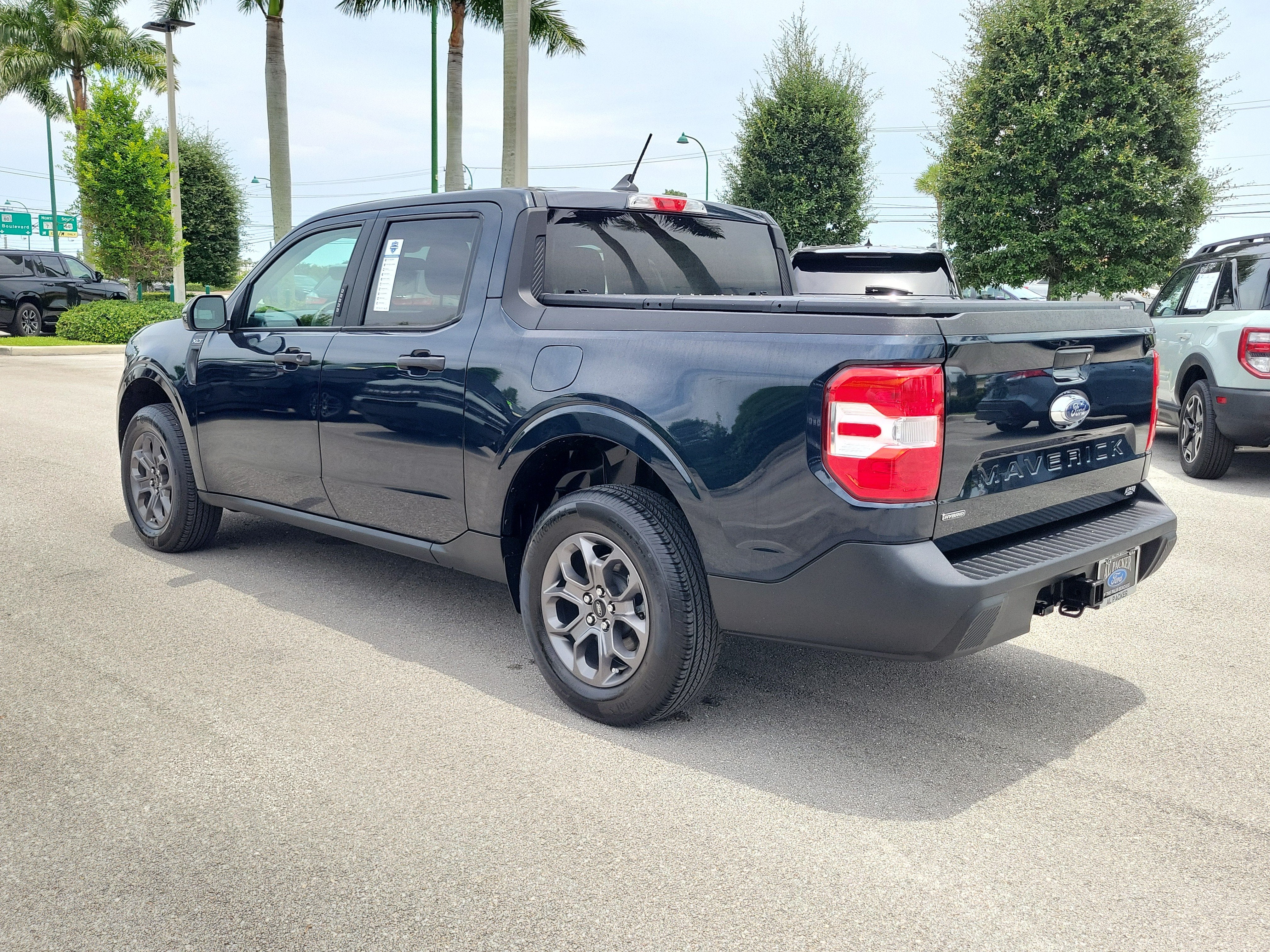 2023 Ford Maverick — detail view